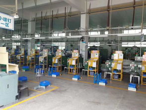 松崗大田洋獨(dú)院廠房與宿舍招租 業(yè)主直租，4800平廠房配1600平宿舍，租賃經(jīng)營(yíng)加油站