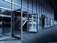 玻璃門選購指南 從生產廠家到市場價格，結合房地產咨詢視角的全面解析